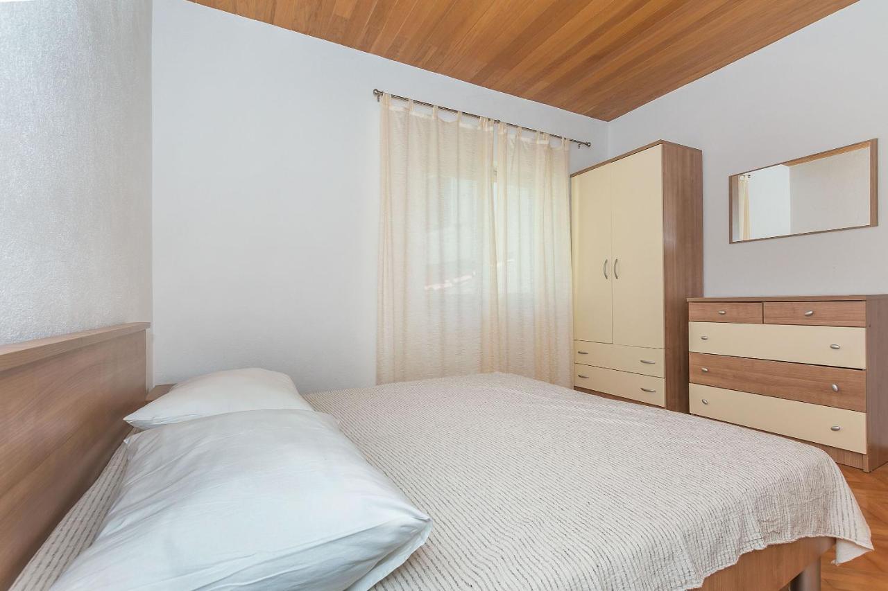 Apartments Ilijanka Brela Zewnętrze zdjęcie